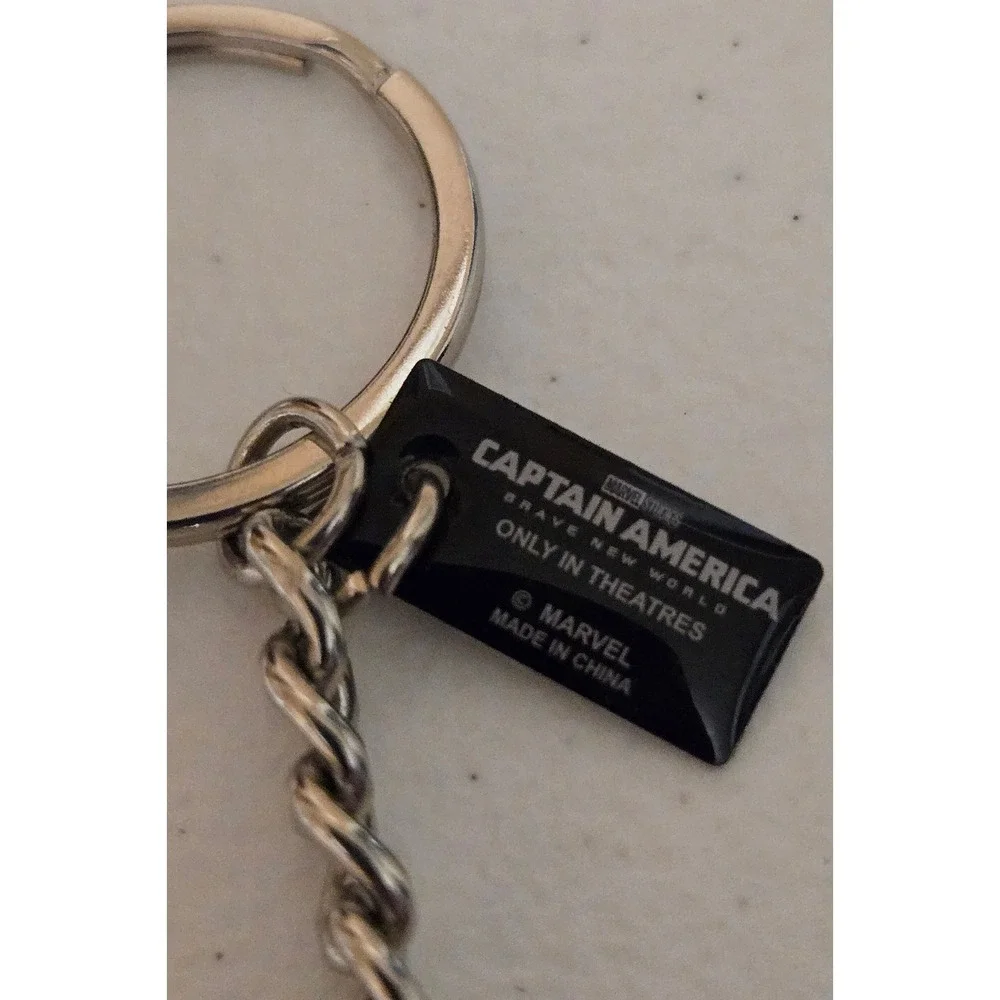 Captain‎ America Winged Shield Keychain Marvel Movie Promo Metal